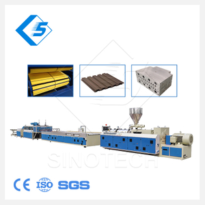 Produktionslinie f&uuml;r die Extrusion von PVC-Deckenpaneelen